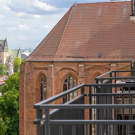 400 Bulwary Stare No 1 *